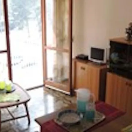 Apartment Great Flat 100m From The - Beahost *