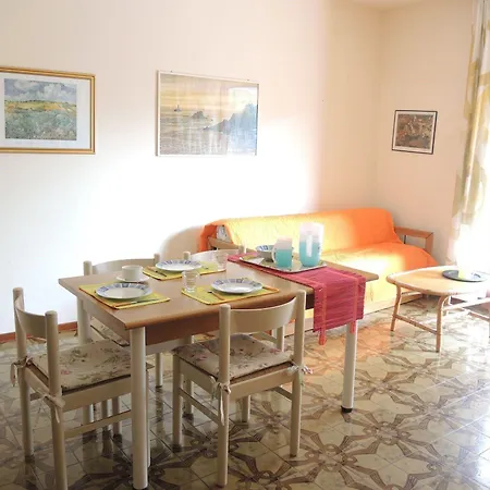 Apartament Family Steps From Pluto Bibione